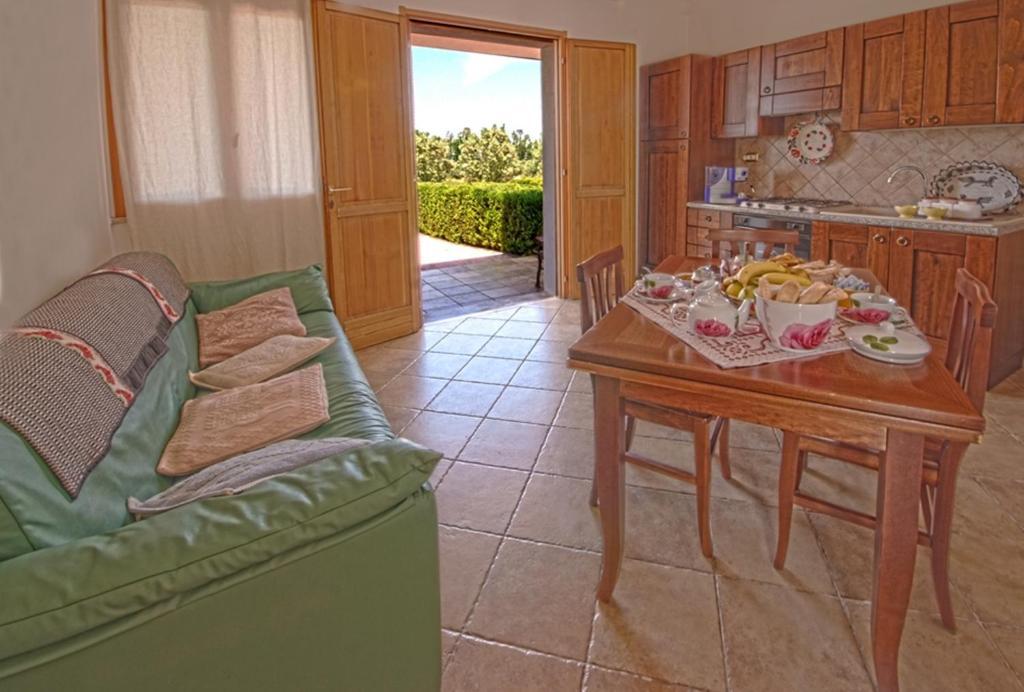 Agriturismo Sa Suerera Olmedo Buitenkant foto