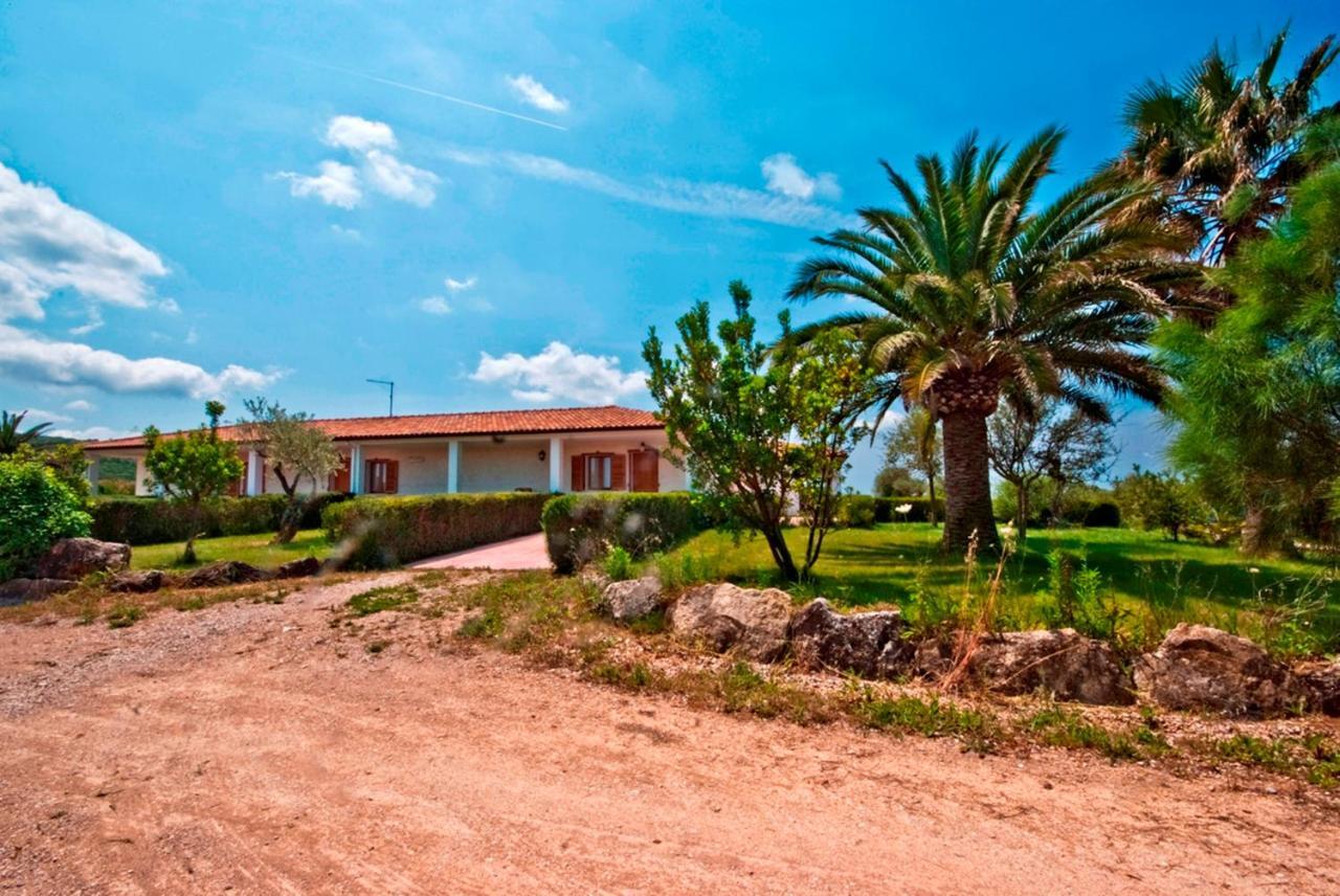 Agriturismo Sa Suerera Olmedo Buitenkant foto
