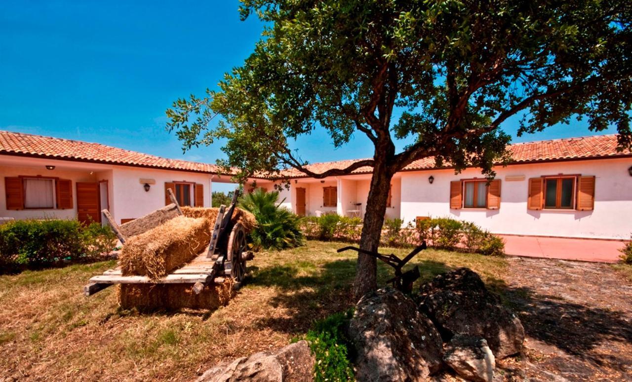 Agriturismo Sa Suerera Olmedo Buitenkant foto